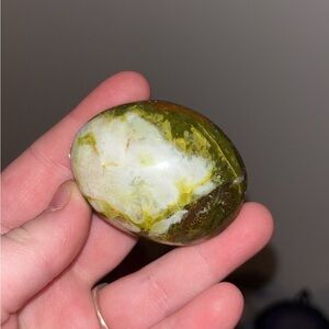Green Opal Palm Stone